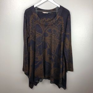 Soft Surroundings Renaissance Floral Tunic